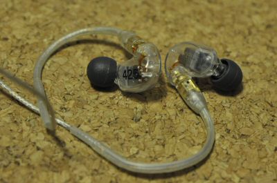 SHURE SE425 - まさぐちるのひとりごと