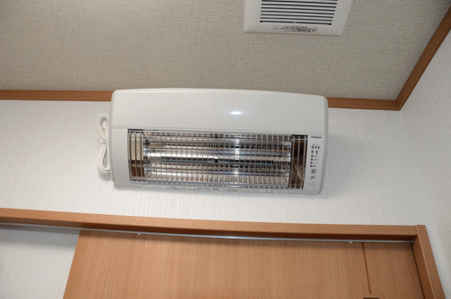 コロナ壁掛型遠赤外線暖房機_ウォールヒート_CORONA_CHK-C12B