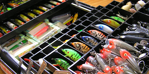 Top Water Old Lure Bass Fishing Favorite ｜トップウォーター