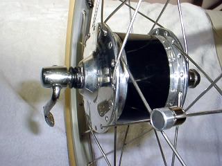 ハブダイナモ Schmidt SON20 32H ハブダイナモ 小径車16–20″対応 20の通販