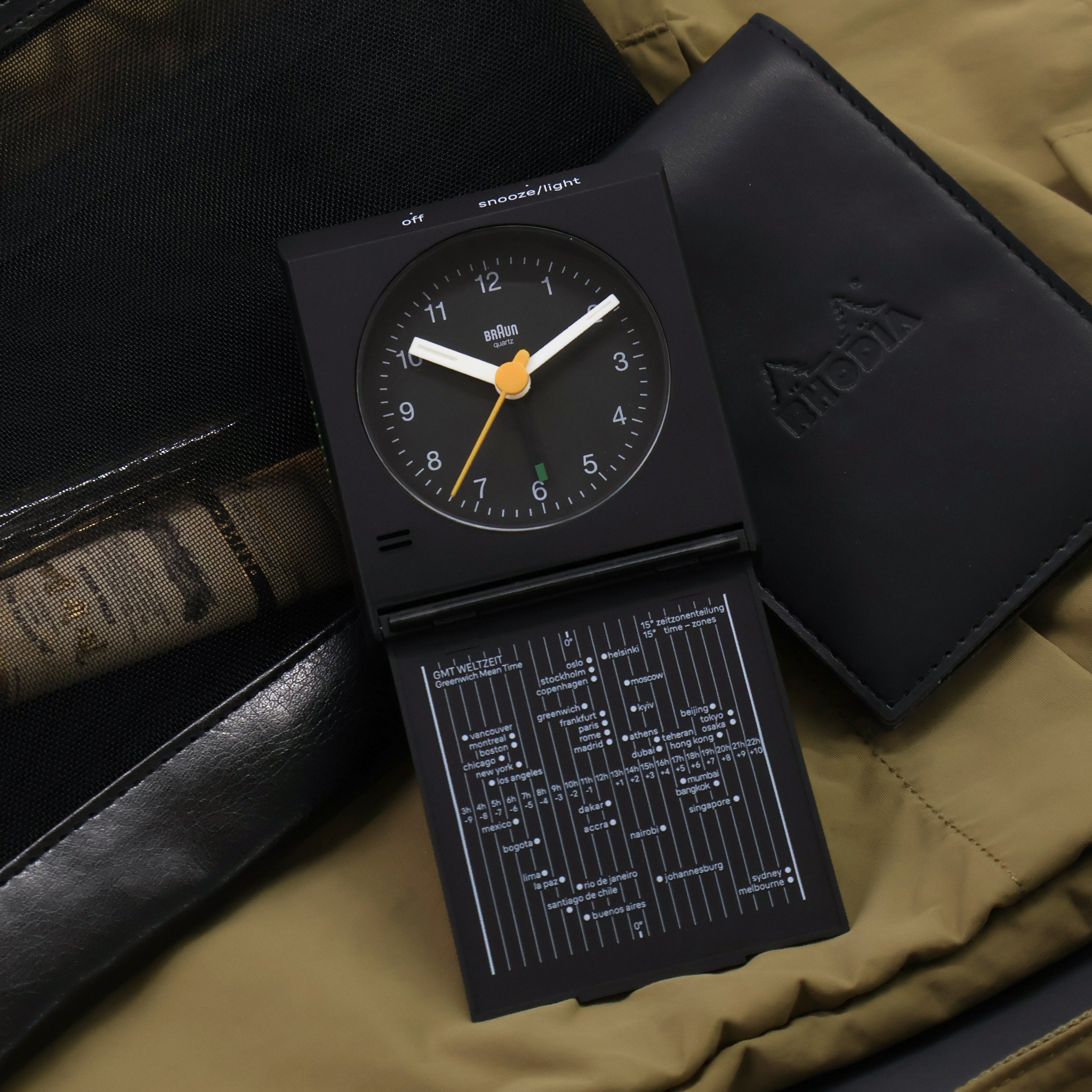 BRAUN ］Travel Clock – Neueオンラインストア｜もっと愛着のわく