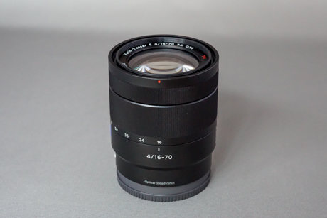 SONY SEL1670Z（Vario-Tessar T*E16-70mm F4 ZA OSS） ◇レビュー