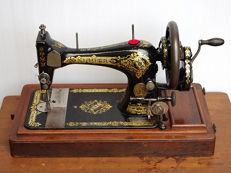シンガーモデル28K アンティーク手廻しミシン ～ アンティークミシン