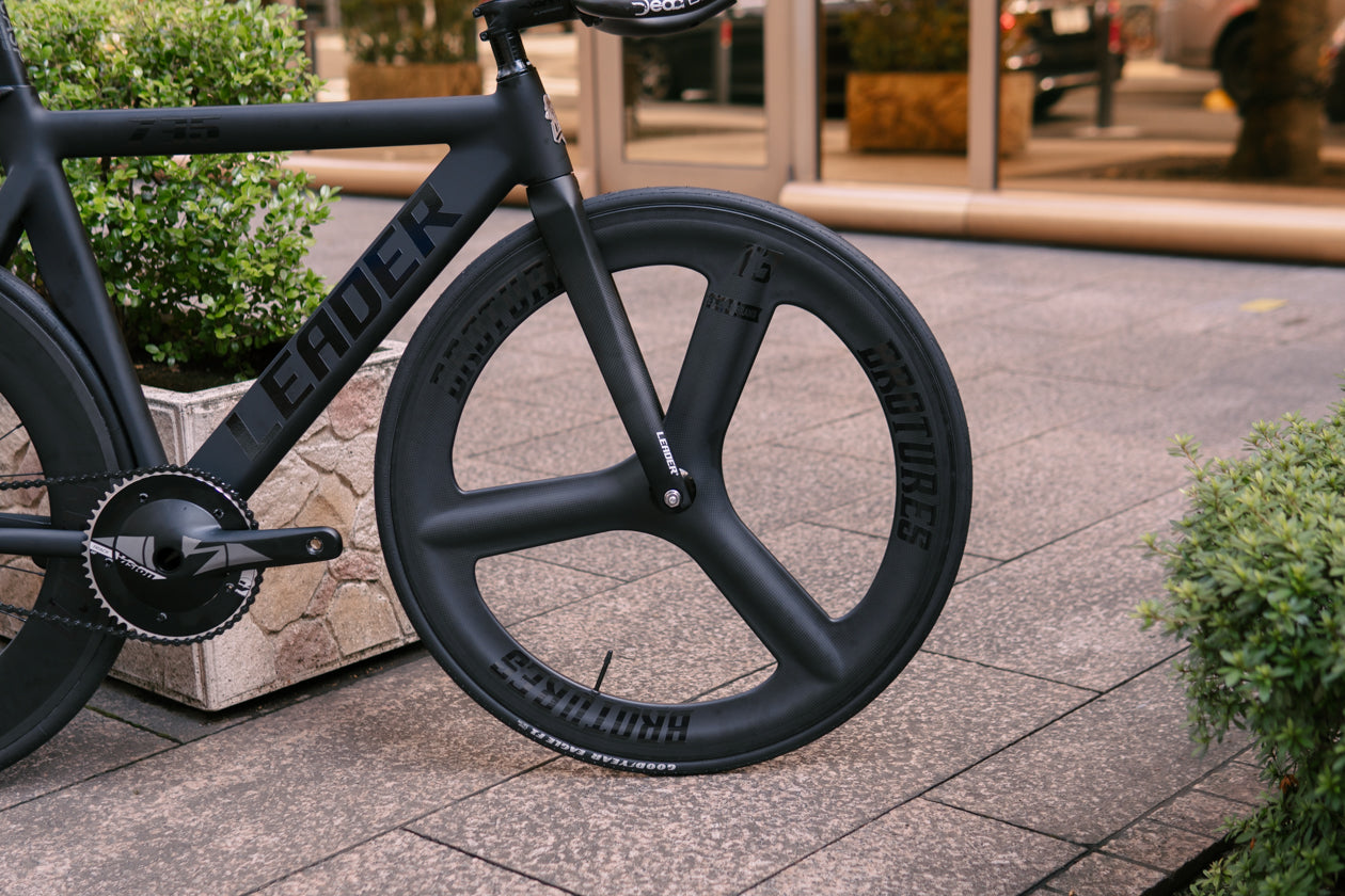 T3が入荷して〼。 | ブローチャーズ - BROTURES ONLINE STORE - ピスト