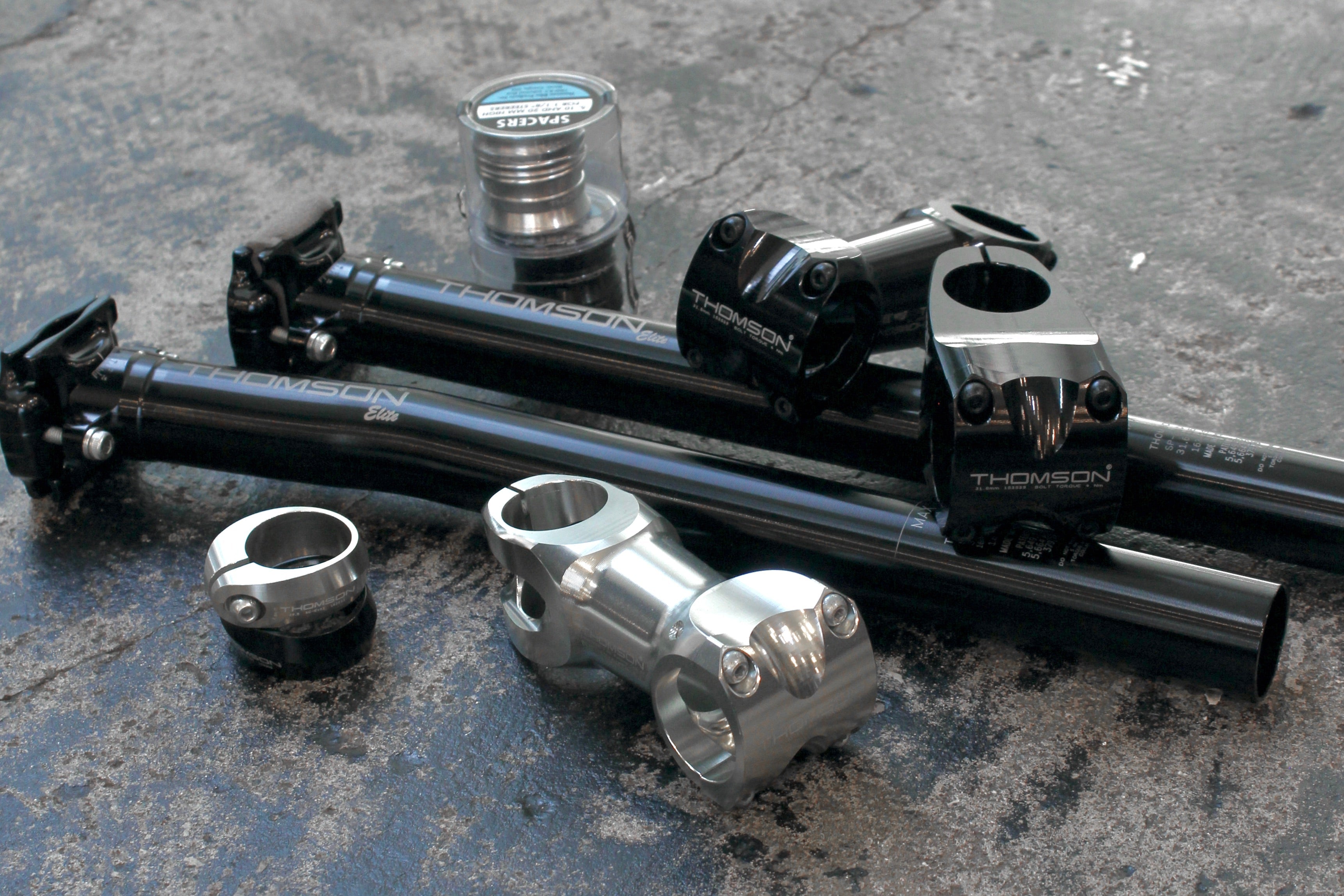 精密機械から生まれたサイクルパーツの傑作 | ブローチャーズ