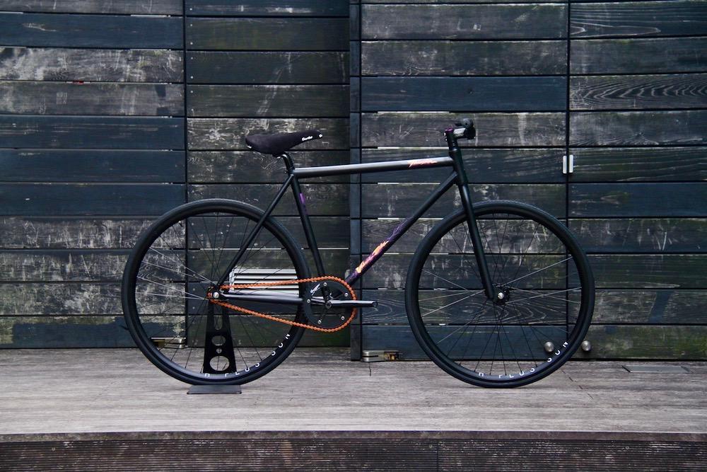 チルなピストはいかがですか？ | ブローチャーズ - BROTURES ONLINE