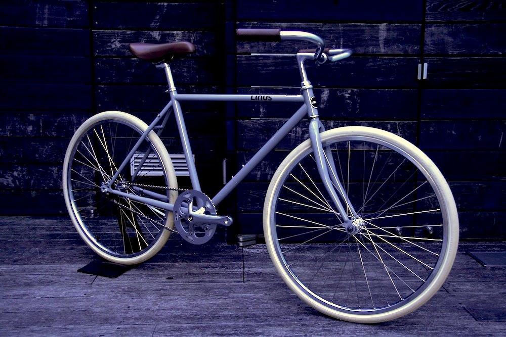 男女問わず絶大な支持を集めるLINUS Roadster classicも即日納車で登場