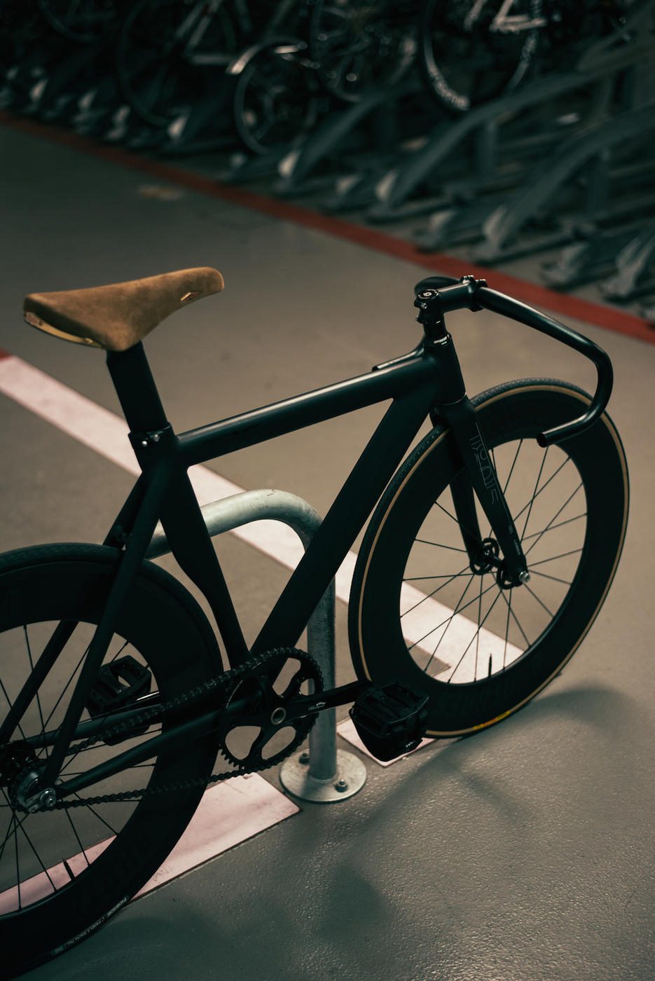 オトコなら黒と革でしょ。 | ブローチャーズ - BROTURES ONLINE STORE