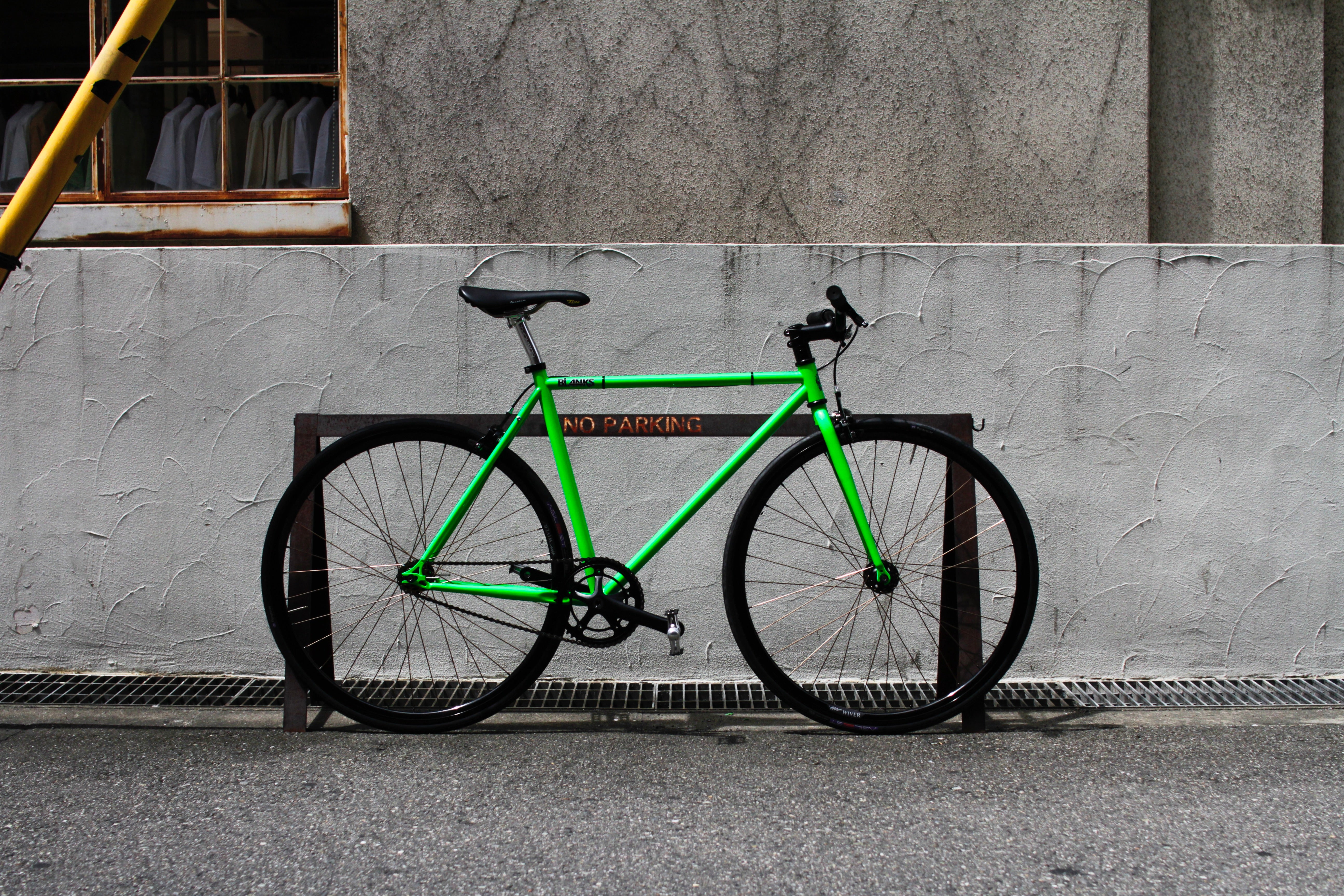 ちょいとそこまでBLANKSで。 | ブローチャーズ - BROTURES ONLINE