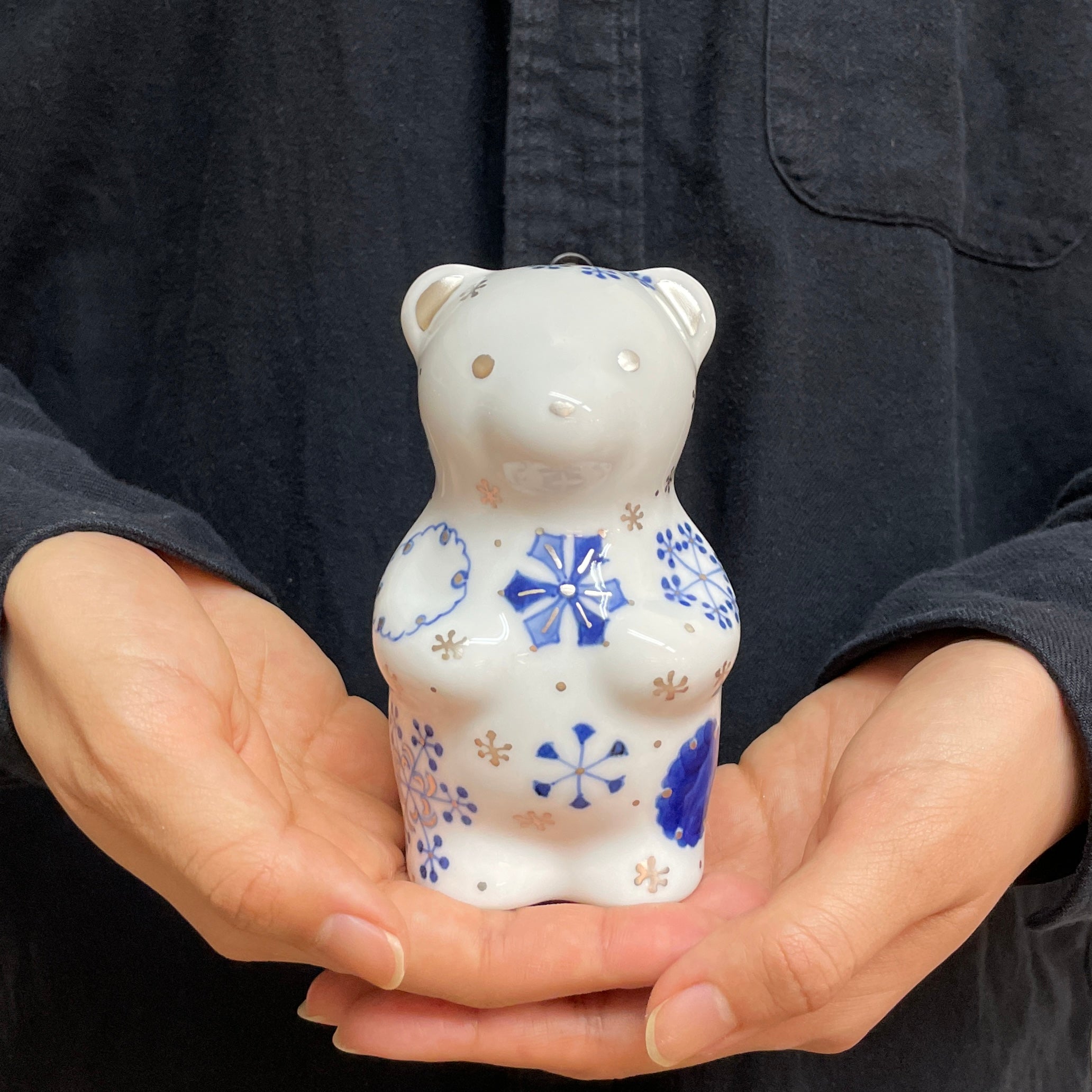 有田焼 置物 | momoco bear | 雪華