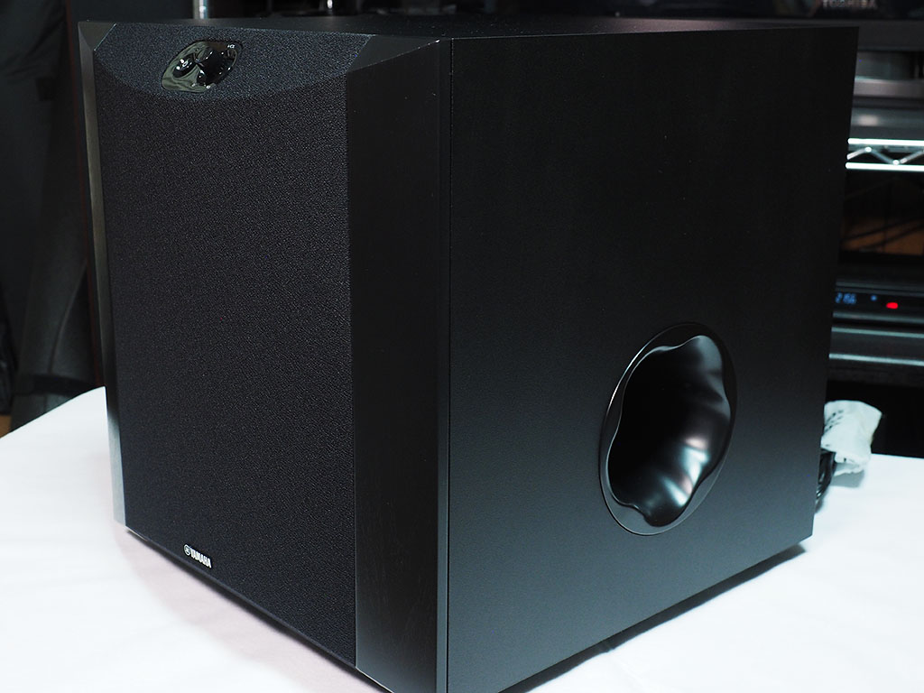 ついに導入のサブウーファー「YAMAHA NS-SW300」設定＆レビュー | 物欲