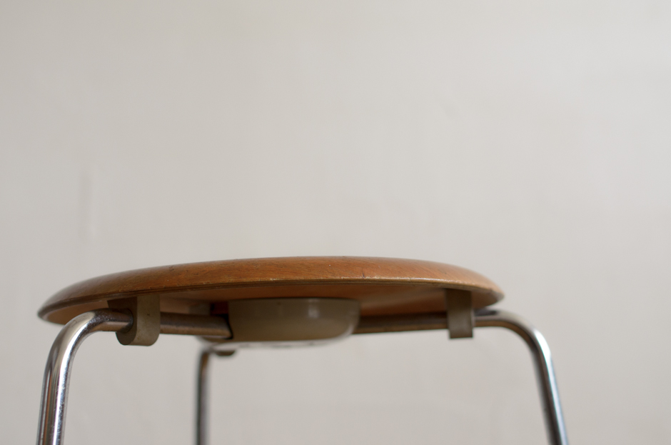 ARNE JACOBSENアルネ・ヤコブセン 1969' VINTAGE 3170 TEAK ドット