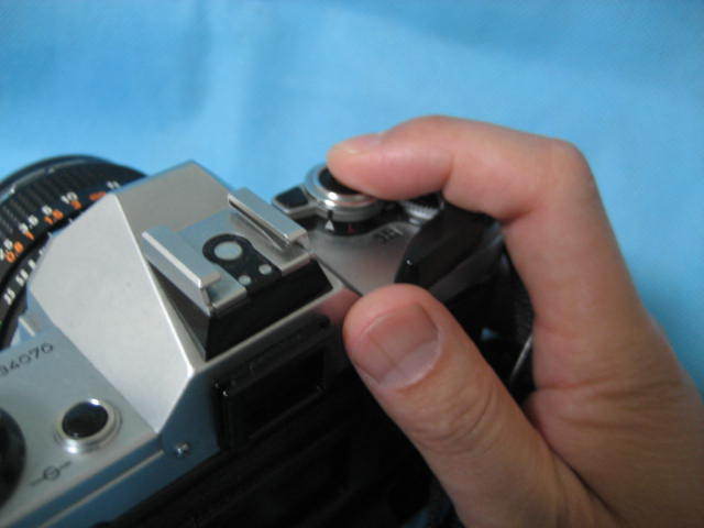 37年目の連写一眼 Canon AE-1 + POWER WINDER A | nico nicoのブログ