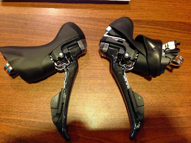 ST-RS685 油圧ディスクSTI機械式 入荷！！ | アールズサイクル ブログ