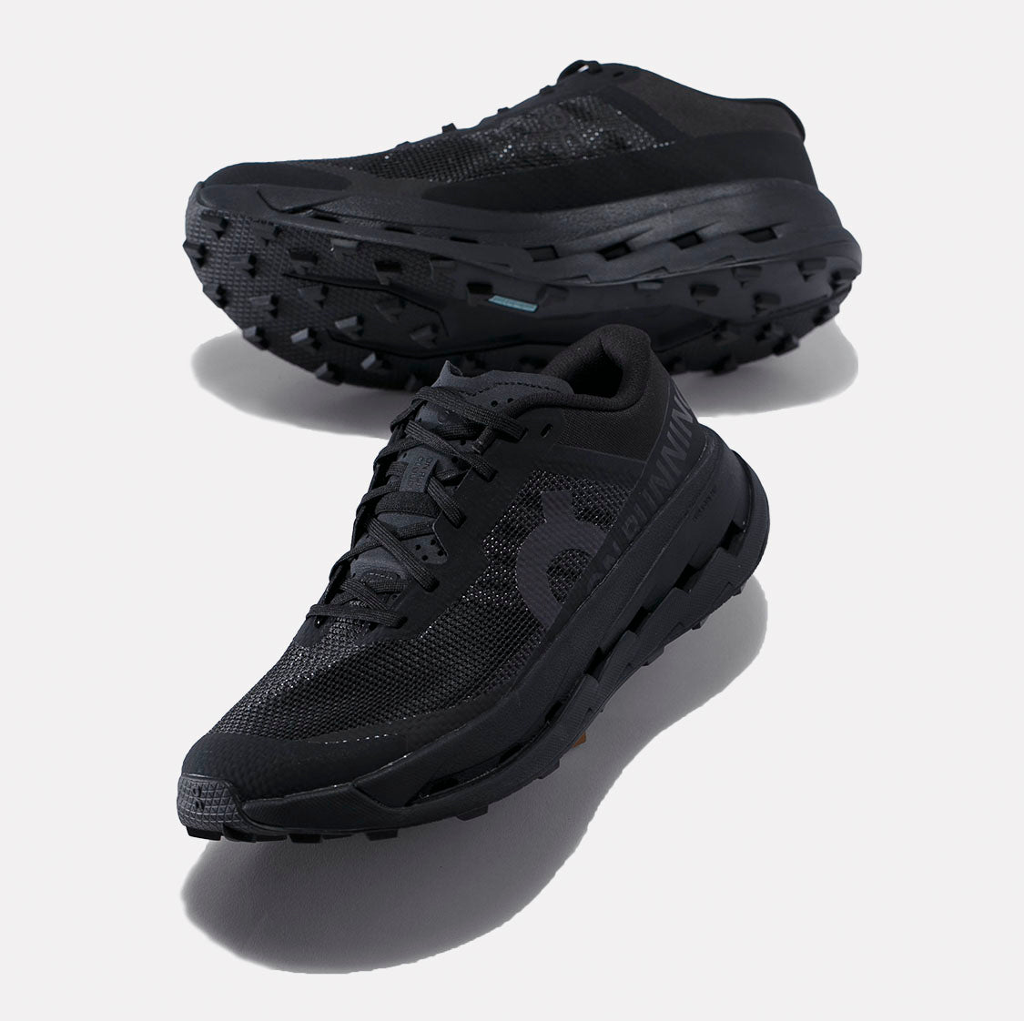 オン / クラウドウルトラ3 – Run boys! Run girls!