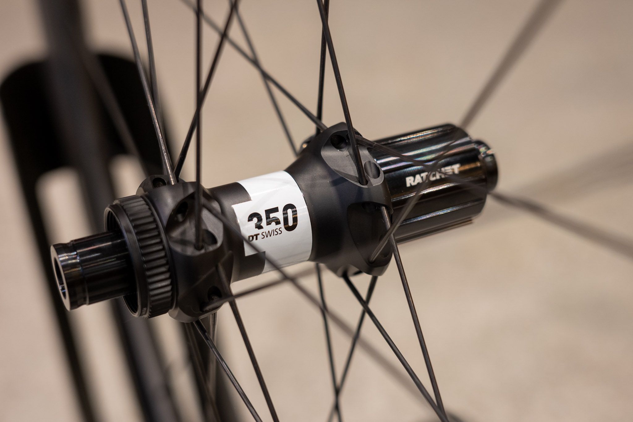 アップグレードに最適なホイール Alpinist CL II | スペシャライズド