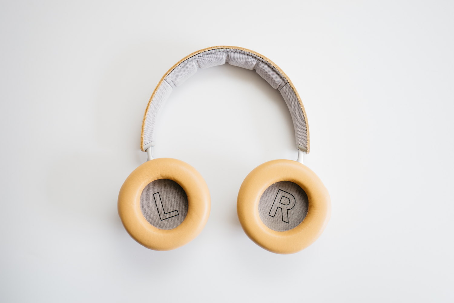 ヘッドホン Beoplay H9i Limestone ブルートゥースヘッドホン BEOPLAY
