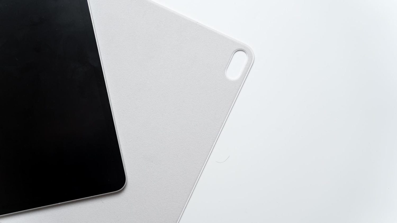 iPad Pro】純正ケース『Smart Folio』を使って分かった良い点と残念な点