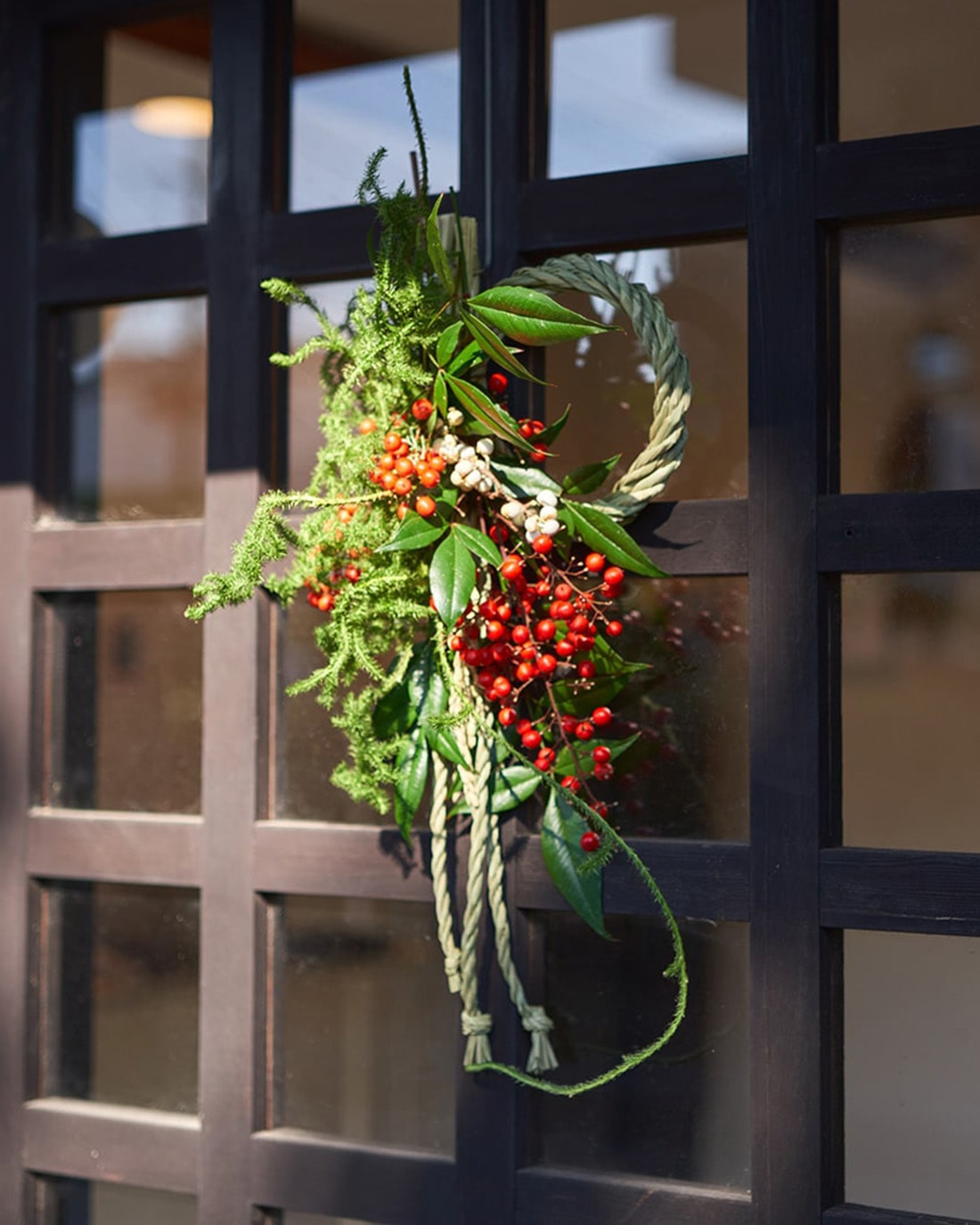 澄みゆくきざし＞しめ縄・南天・ヒカゲノカズラのお正月飾り の商品