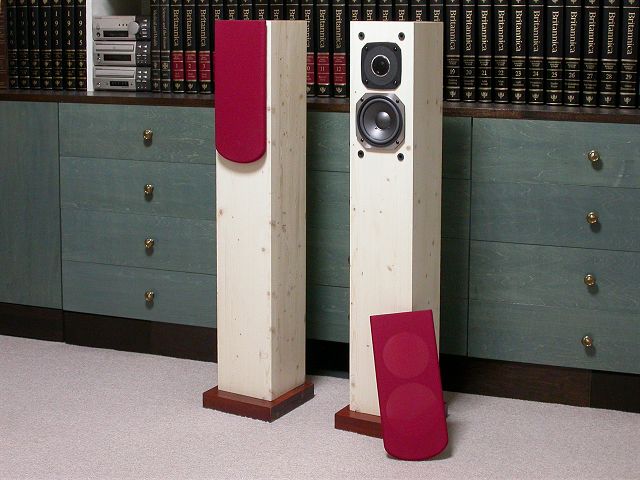 バスレフ型トールボーイスピーカー