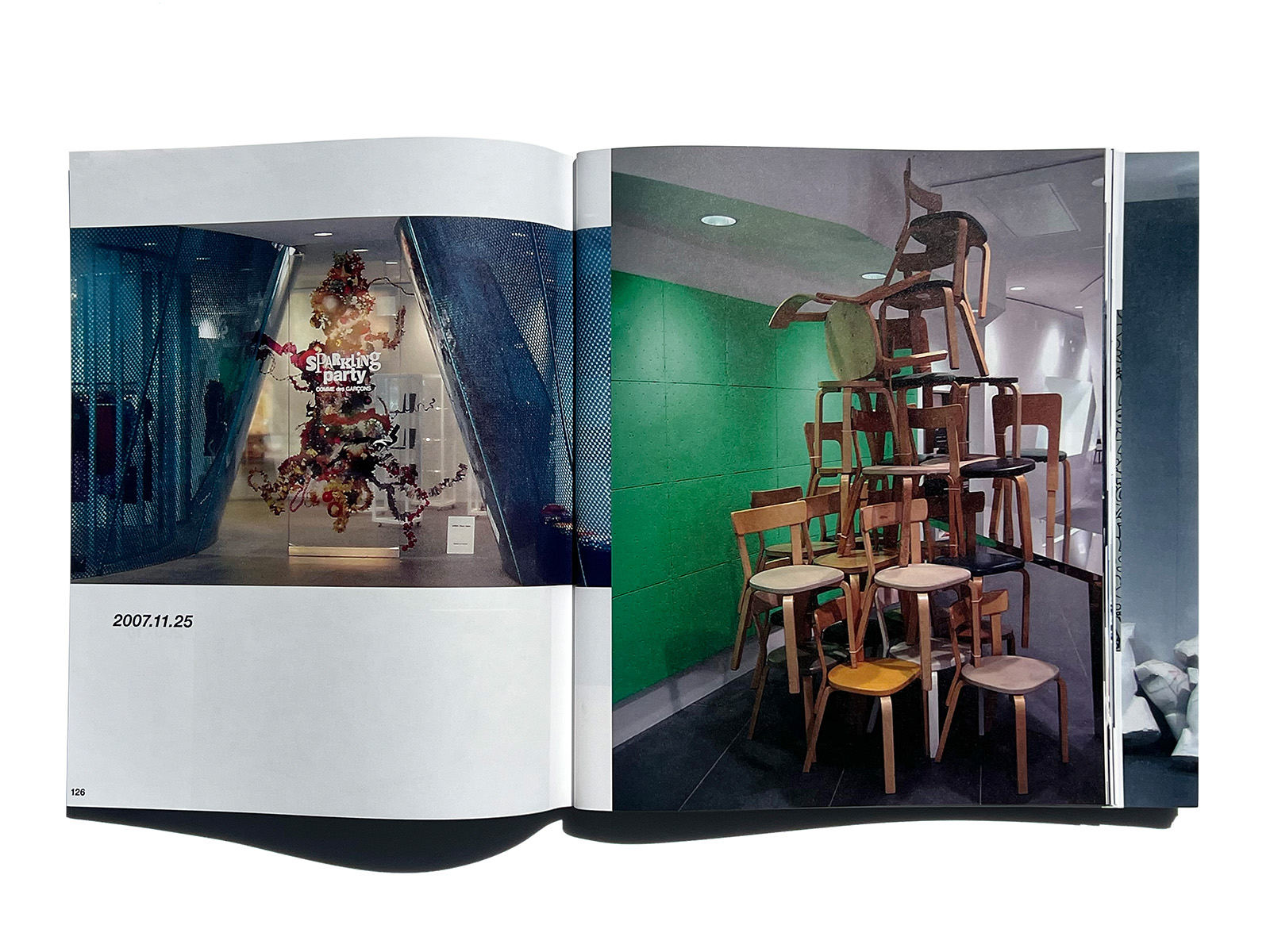 COMME des GARÇONS 1989-2023 | PAGE SPREAD