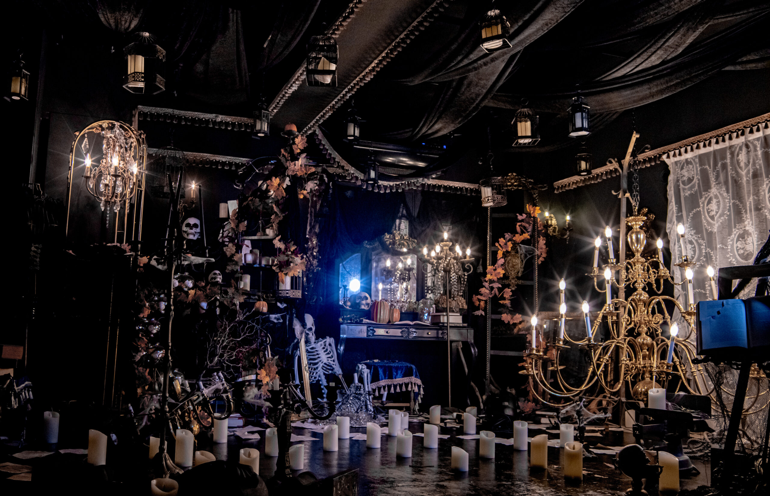 ハロウィンブースのご案内 | 【退廃的ゴシックフォトスタジオ】palais