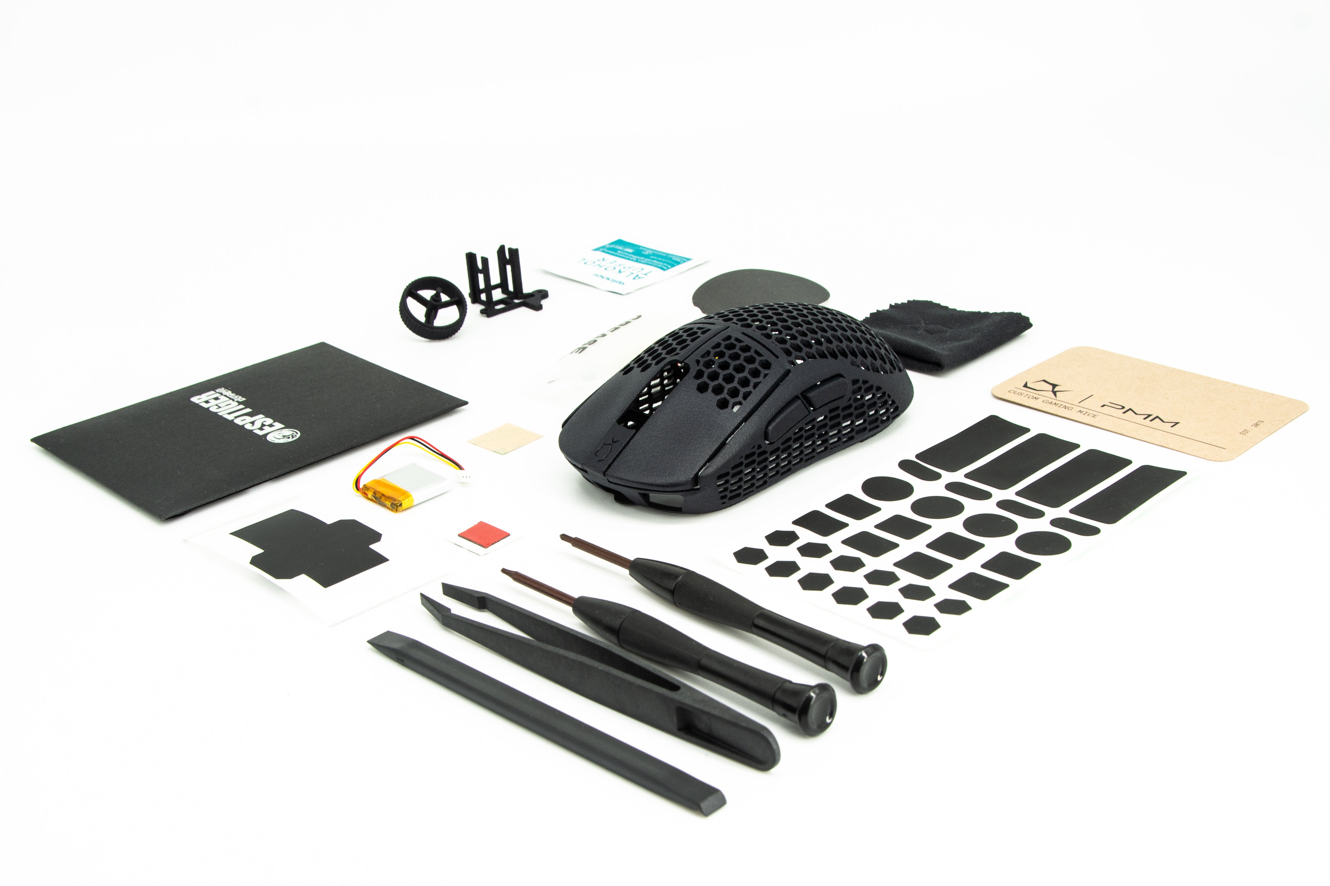 TITAN_8K_L.jpg?v=1741886171&