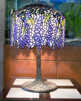 ステンドグラスランプの デコライト (Deco Light) / リチャード・リー