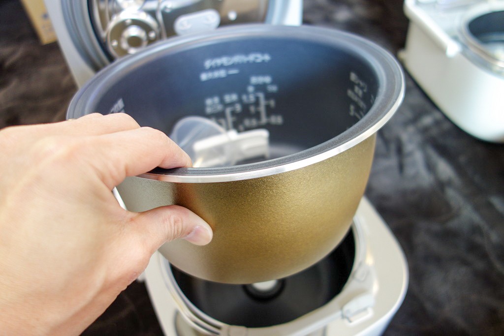 炊飯器が壊れたのでパナソニックWおどり炊きSR-SPX104を購入しました