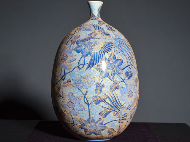 有田焼】飾り花瓶 釉裏金彩鉄線花鳳凰図 - JTOPIA