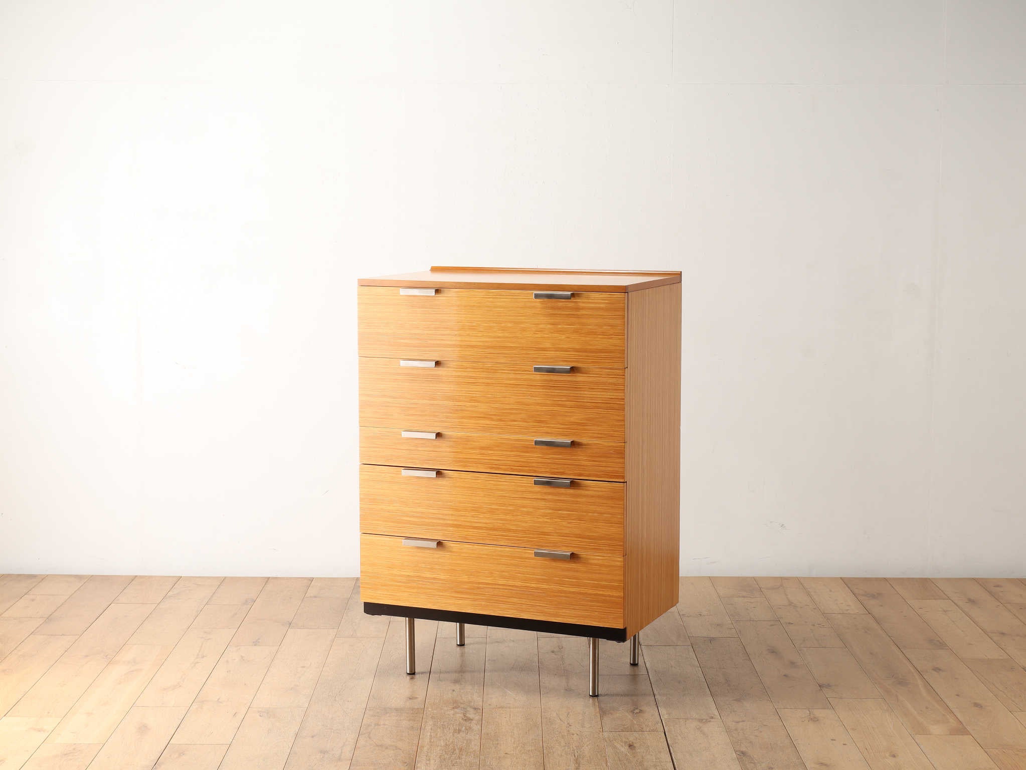 STAG チェスト | ロイズ・アンティークス | ヨーロッパのアンティーク