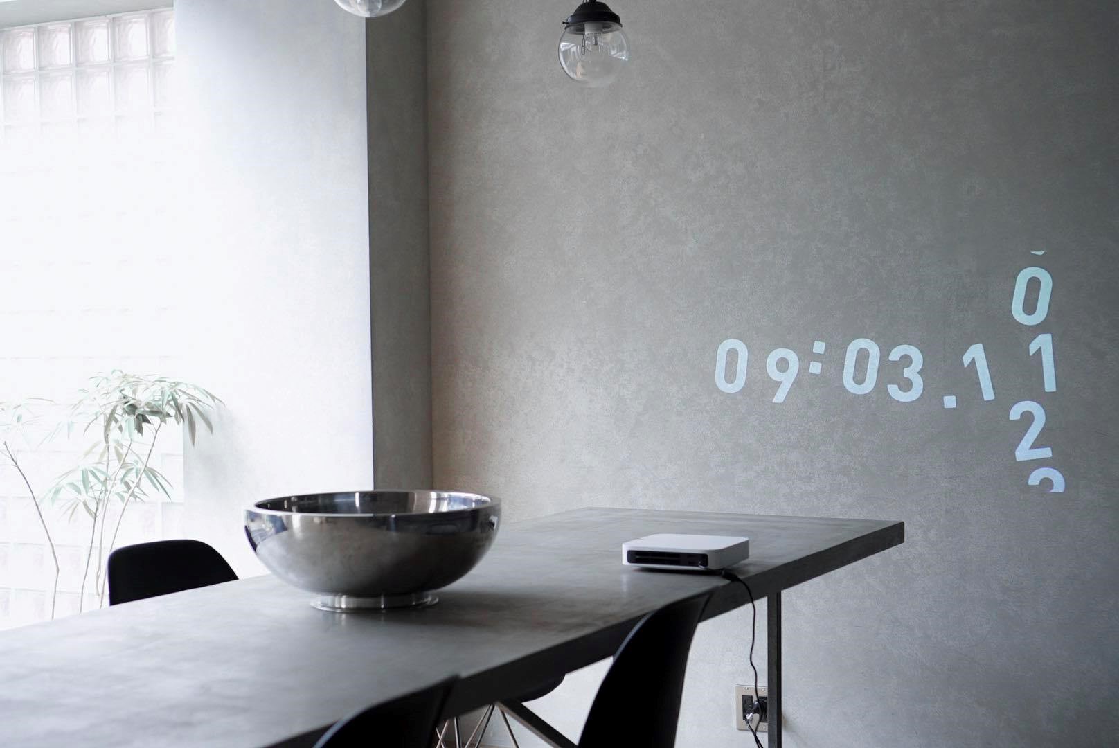 popIn Aladdin」より 据え置き型プロジェクター「Z6 Polar Meets