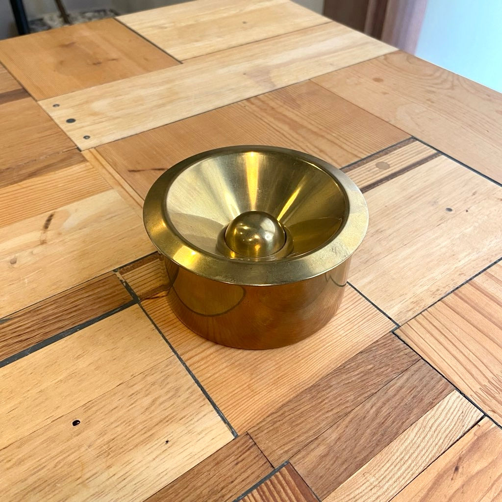 アレッシィ / ALESSI バウハウス アッシュトレイ / Bauhaus Ashtray