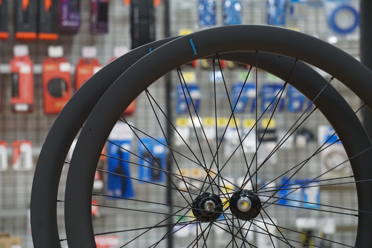 ホイール】13万円でお釣りがきます！カーボンホイールをグッと身近にし