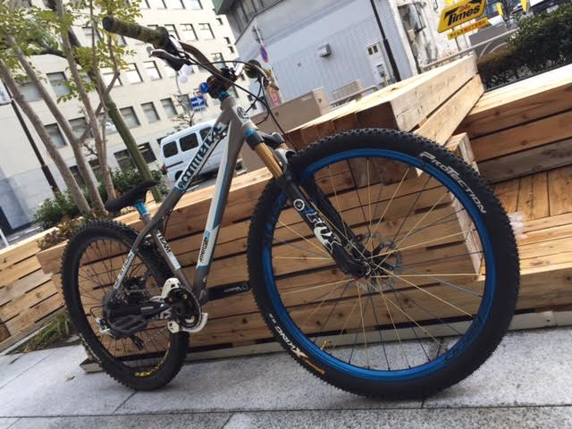 活動盛んなMTB部】フロントホイール組み替えました！！前後異径