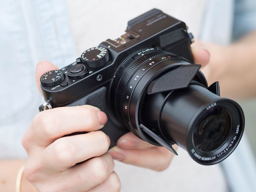 Hands-on with Panasonic Lumix DMC-LX100: DPReview | Photography