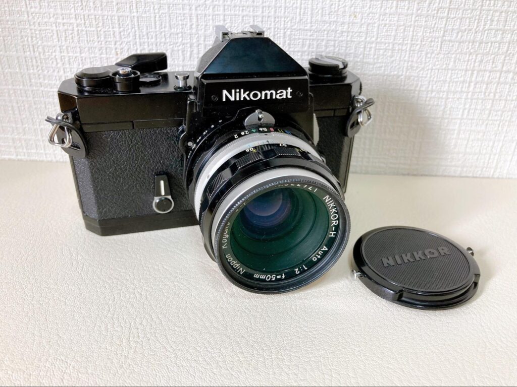Nikomat FT2の使い方。Nikonの中級フィルム一眼レフカメラ使用レポート