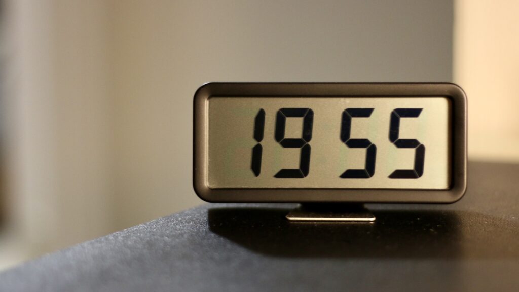 購入一択】コスパ最強の神レンズ。キヤノン「EF 50mm F1.8 STM