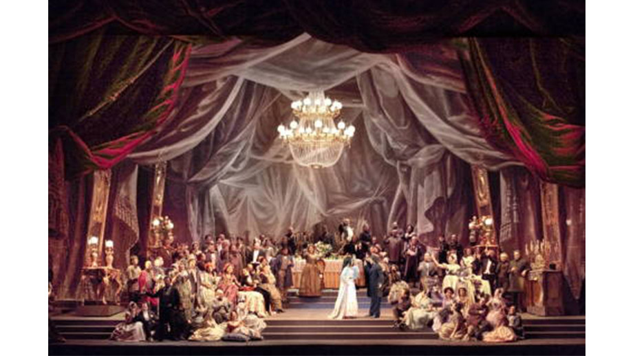 LaTraviata 椿姫写真集ゼッフィレッリイタリア　古本ストラータスドミンゴ 椿姫 | 新国立劇場 オペラ