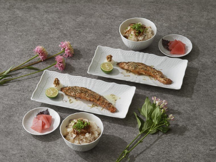 シェール ブラン 27cmスクエアプレート | ノリタケ食器公式オンライン