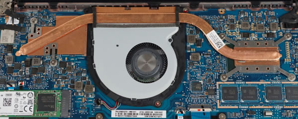 ZenBook 13 UX331UNの実機レビュー - the比較