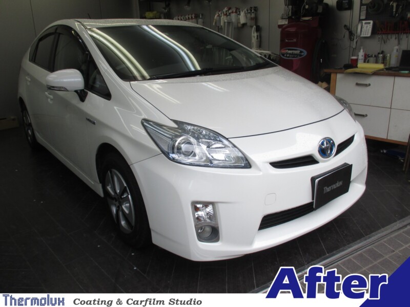 プリウスがカーフィルム施工のご依頼 リアガラスにウィンコス