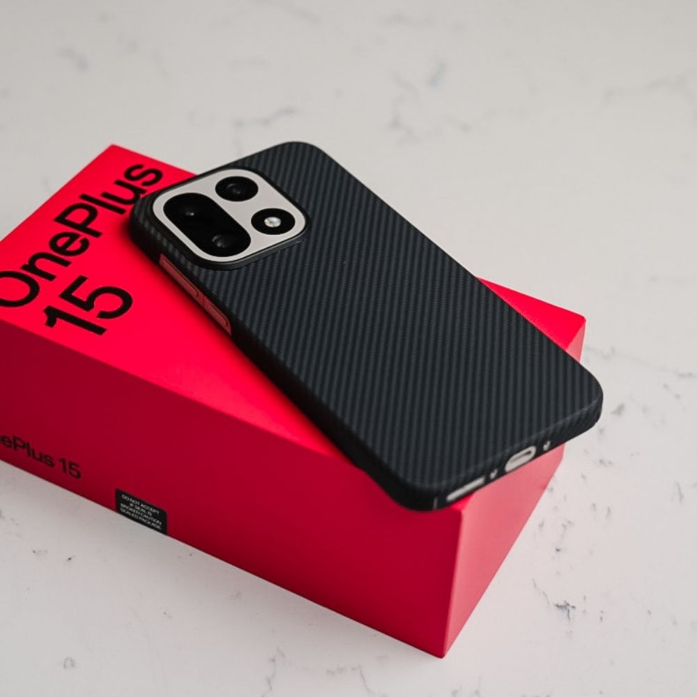 OnePlus 15用 超薄型・超高級アラミドファイバーケース｜MagSafe対応