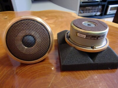ダイヤトーン スピーカー DS-700と専用スタンドDK-700 気になる