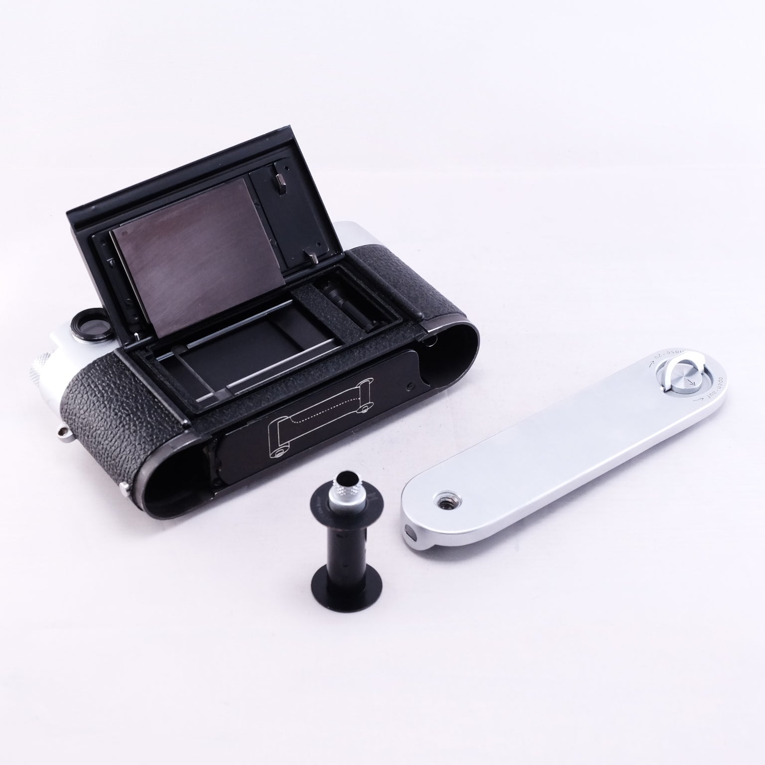 Leica コレクションページ | 秋葉原のカメラショップ 東京CAMERA