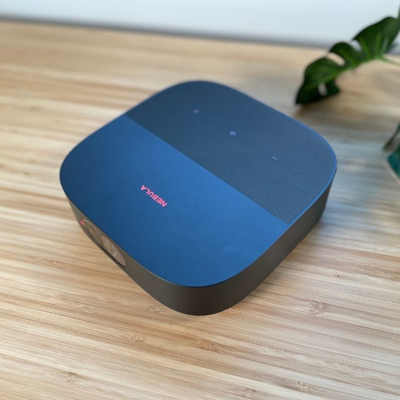 Nebula Vega Portable レビュー 据え置き型に負けない高画質モバイル