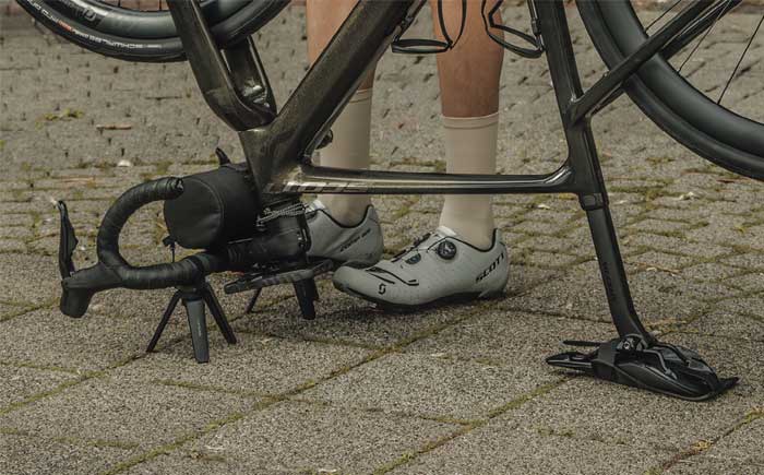 自転車簡易メンテナススタンド｜トピーク - UP-UP STAND