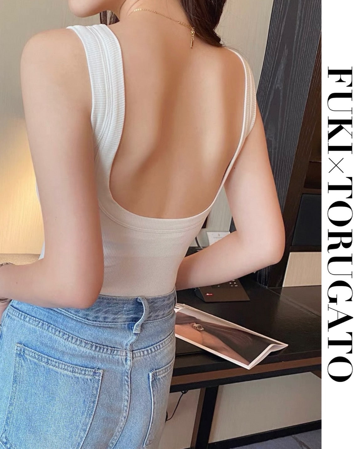 Lホワイト/S,Lブラック即日発送】バックオープンブラタンクトップ