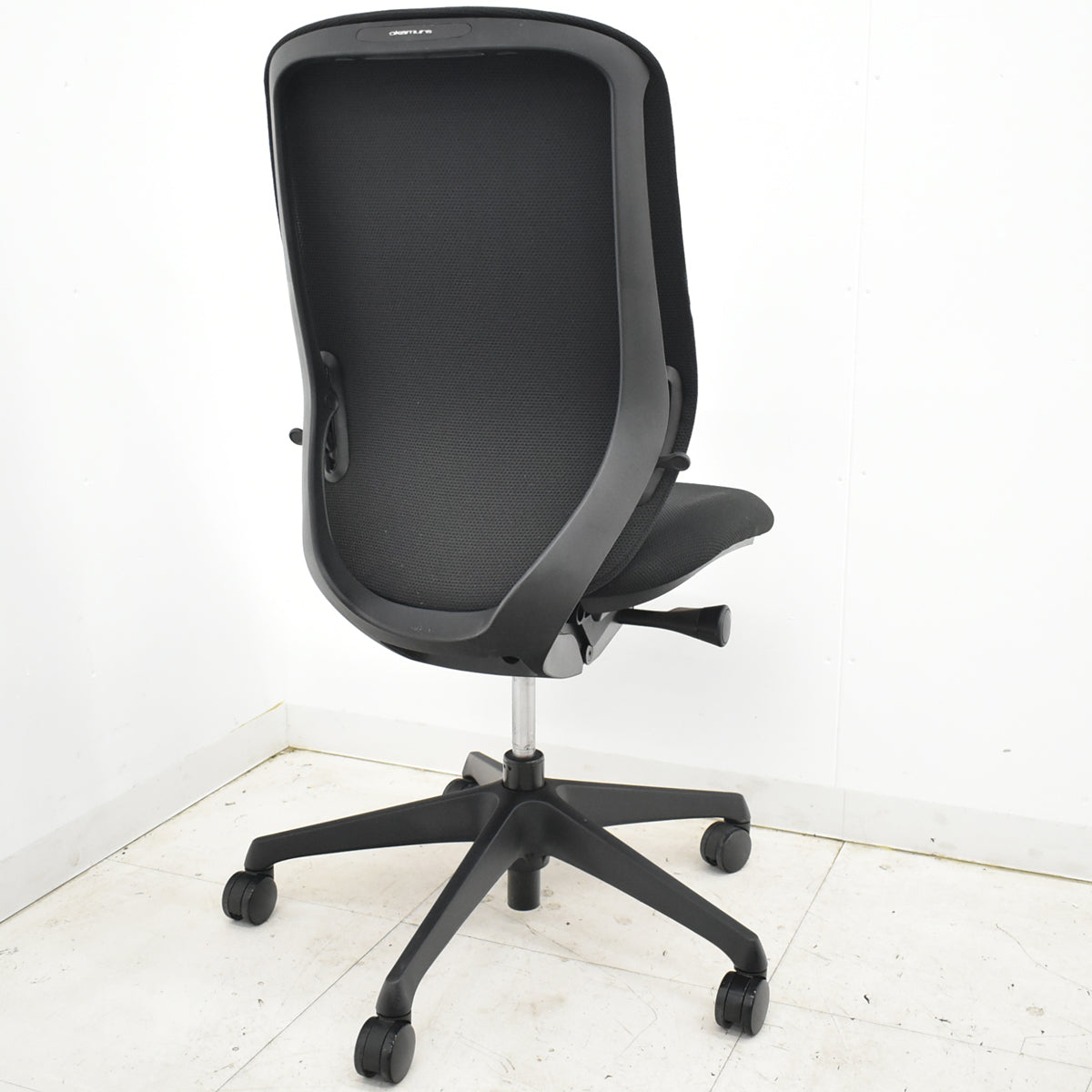 中古】オカムラ シルフィー ハイバック 肘なし バックカーブアジャスト