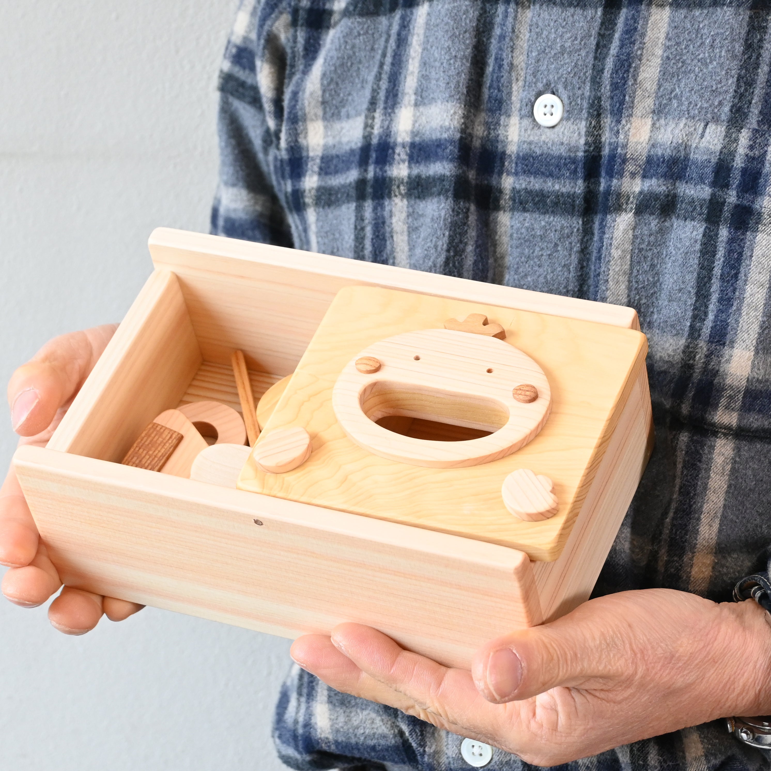 あかちゃんのもぐもぐボックス – TOYHOF倉敷